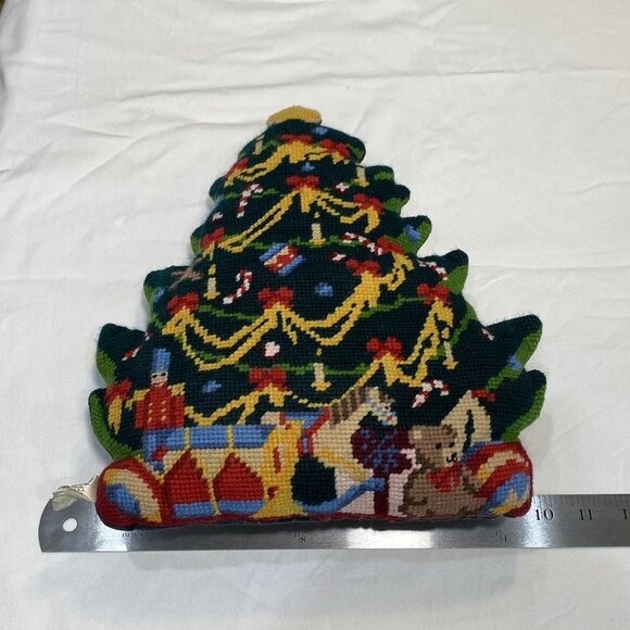 Christmas Tree Pillow - Needlepoint - Vintage - Picture 2 of 13